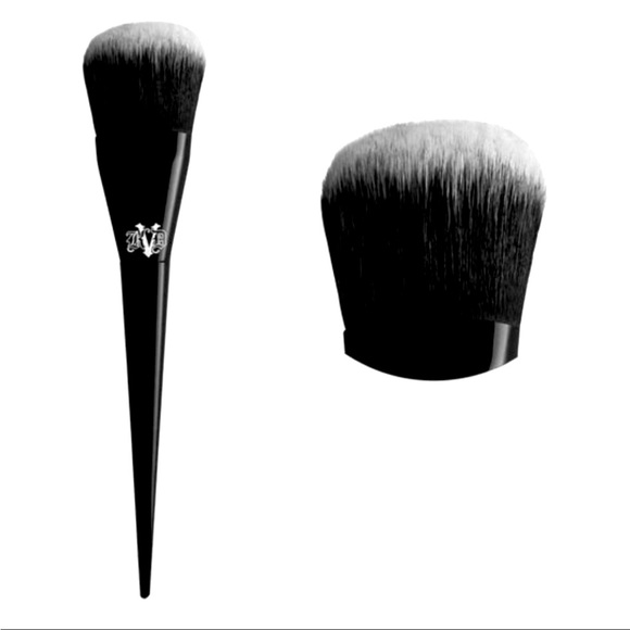 NWOT KVD Kat Von D Pressed Powder Brush #22 - Picture 1 of 1